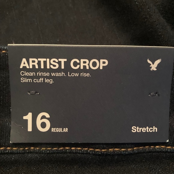 Size 16 NWT American Eagle Dark Wash Artist Crop Jeans - Picture 3 of 4